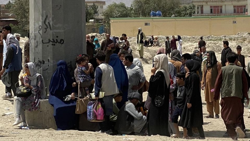 Reino Unido recibirá a 20 mil refugiados de Afganistán