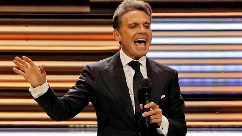 Luis Miguel fue hospitalizado de emergencia en Chile