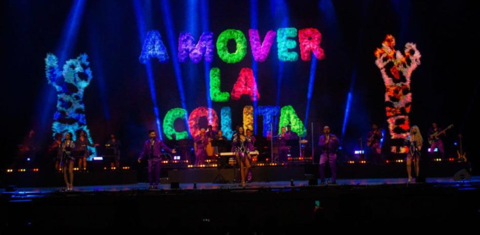 La Sonora Dinamita le pone sabor al Coloso de Reforma